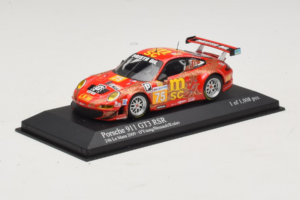 Porsche 911 997 GT3 RSR #75 O. Young / P. Hesnault 24 Hours of Le Mans 2009 Minichamps 1:43 400096975 Metaal — afbeelding 2 van 4