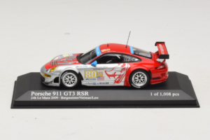 Porsche 911 997 GT3 RSR #80 J. Bergmeister / S. Neiman / D. Law 24 Hours of Le Mans 2009 Minichamps 1:43 400096980 Metaal