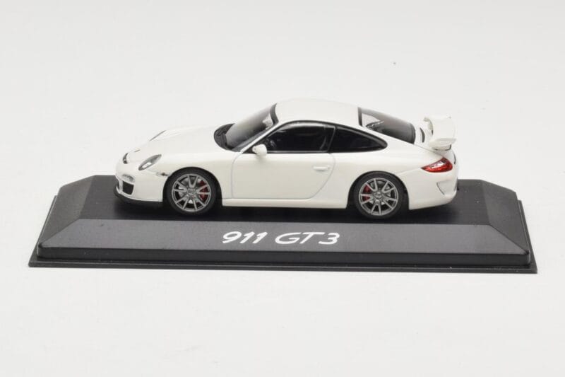 Porsche 911 997 GT3 Wit Minichamps 1:43 WAP0202080C Metaal