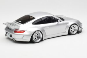 Porsche 911 997 RWB Abu Dhabi IXO 1:18 18CMC166 Metaal — afbeelding 2 van 6