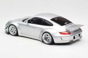 Porsche 911 997 RWB Abu Dhabi IXO 1:18 18CMC166 Metaal — afbeelding 5 van 6