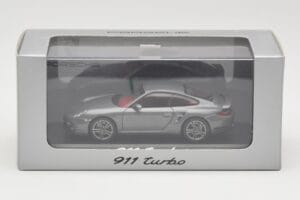 Porsche 911 997 Turbo Anthracite Grey Minichamps 1:43 WAP0200010A Metaal — afbeelding 4 van 4