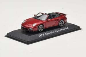 Porsche 911 997 Turbo Cabriolet Rood Minichamps 1:43 WAP0200130A Metaal — afbeelding 2 van 4
