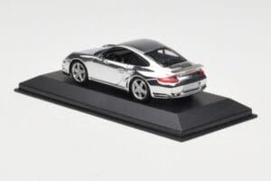 Porsche 911 997 Turbo Chrome Silver Minichamps 1:43 WAP02060816-R Metaal — afbeelding 4 van 5