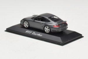 Porsche 911 997 Turbo Grey Metallic Minichamps 1:43 WAP02013116 Metaal — afbeelding 3 van 4