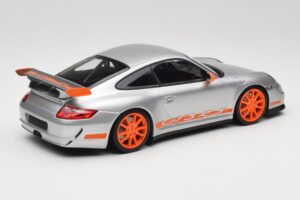Porsche 911 997.1 GT3 RS Zilver met Oranje Velgen Minichamps 1:18 155062120 Metaal — afbeelding 2 van 6