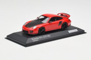 Porsche 911 997.2 GT2 RS Rood met Zwarte Velgen Minichamps 1:43 400069407 Metaal — afbeelding 2 van 4