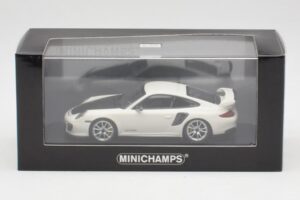 Porsche 911 997.2 GT2 RS Wit met Zilveren Velgen Minichamps 1:43 400069405 Metaal — afbeelding 4 van 4