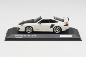 Porsche 911 997.2 GT2 RS Wit met Zilveren Velgen Minichamps 1:43 400069405 Metaal