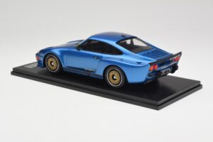 Porsche 911 930 Almeras Biturbo 3.3 Blauw Kess 1:18 KE18005A Hars — afbeelding 4 van 6