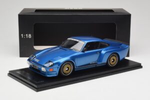 Porsche 911 930 Almeras Biturbo 3.3 Blauw Kess 1:18 KE18005A Hars — afbeelding 6 van 6