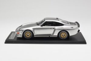 Porsche 911 930 Almeras Biturbo 3.3 Zilver Kess 1:18 KE18005B Hars — afbeelding 3 van 6