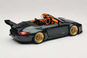 Porsche 911 992 Cabriolet Old & New Tokyo Auto Salon GT Spirit 1:18 GT548 Hars — afbeelding 2 van 6