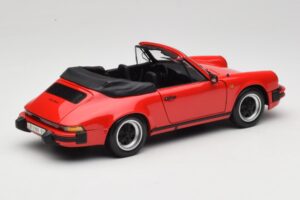 Porsche 911 SC Cabriolet Rood Minichamps 1:18 100063030 Metaal — afbeelding 3 van 8