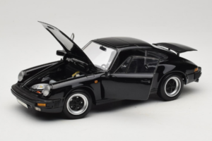 Porsche 911 Carrera 3.2 Zwart Minichamps 1:18 100063060-R1 Metaal — afbeelding 2 van 8