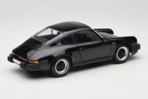 Porsche 911 Carrera 3.2 Zwart Minichamps 1:18 100063060-R1 Metaal — afbeelding 3 van 8
