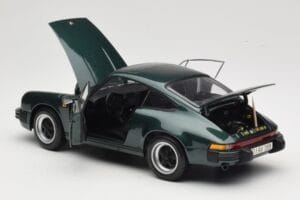 Porsche 911 Carrera Green Metallic Minichamps 1:18 100063022 Metaal — afbeelding 5 van 8