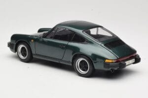 Porsche 911 Carrera Green Metallic Minichamps 1:18 100063022 Metaal — afbeelding 7 van 8