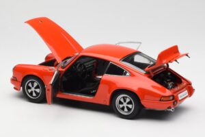 Porsche 911 Carrera RS 2.7 Oranje AUTOart 1:18 78057 Metaal — afbeelding 5 van 8