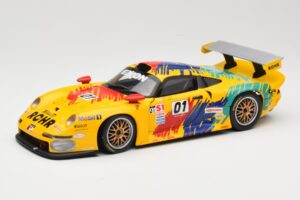 Porsche 911 GT1 #1 D. Rohr / R. Pilgrim / A. McNish 1997 UT Models 1:18 39724 Metaal