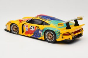 Porsche 911 GT1 #1 D. Rohr / R. Pilgrim / A. McNish 1997 UT Models 1:18 39724 Metaal — afbeelding 7 van 8