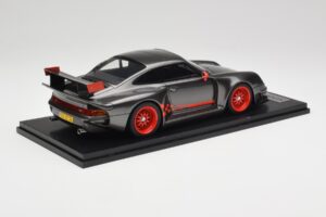 Porsche 911 993 Almeras GT1 Grijs Kess 1:18 KE18004C Hars — afbeelding 2 van 6