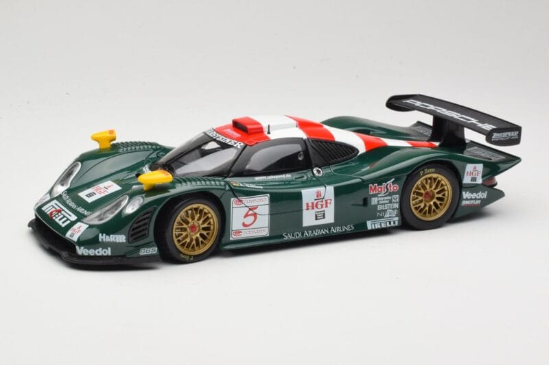 Porsche 911 GT1 #5 GT1 1997 Maisto 1:18 56055 Metaal