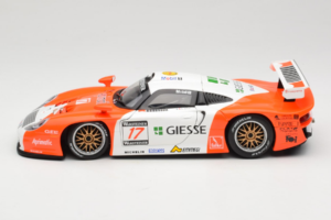 Porsche 911 GT1 Marlboro #17 E. Collard / M. Baldi FIA GT Championship 1997 UT Models 1:18 39722 Metaal — afbeelding 4 van 8