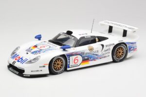 Porsche 911 GT1 #6 T. Boutsen / H-J. Stuck 1997 UT Models 1:18 39720 Metaal