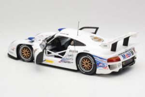 Porsche 911 GT1 #6 T. Boutsen / H-J. Stuck 1997 UT Models 1:18 39720 Metaal — afbeelding 5 van 8
