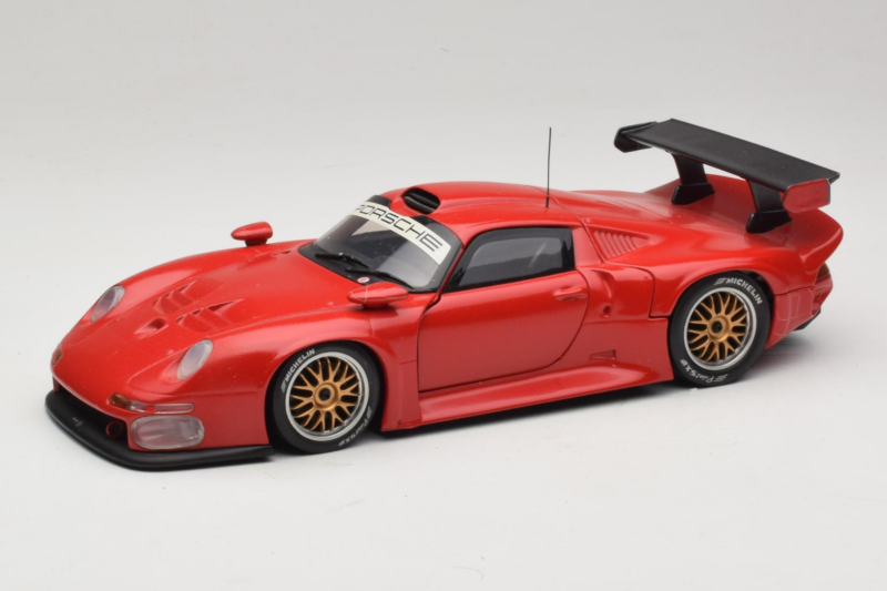 Porsche 911 GT1 Concept Rood UT Models 1:18 180966625-R1 Metaal