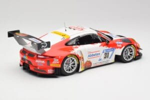 Porsche 911 GT3 R #31 Frikadelli Racing N. Siedler / M. Seefried 24 Hours Nürburgring 2018 Minichamps 1:18 153186931 Metaal — afbeelding 2 van 6