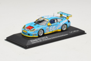 Porsche 911 GT3 R #66 Buckler / Schrom 24 Hours of Daytona 2002 Minichamps 1:43 400026966 Metaal — afbeelding 2 van 4