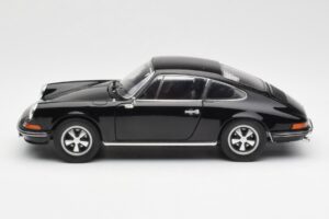 Porsche 911 S Zwart Schuco 1:18 450047200 Metaal — afbeelding 4 van 8