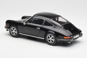 Porsche 911 S Zwart Schuco 1:18 450047200 Metaal — afbeelding 7 van 8