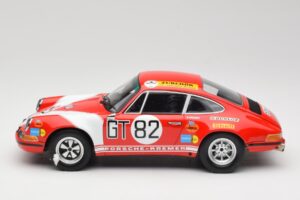 Porsche 911 S Kremer #82 J. Neuhaus ADAC 1000km 1971 Class Winners Minichamps 1:18 107716882 Hars — afbeelding 3 van 6