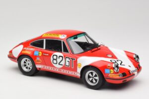 Porsche 911 S Kremer #82 J. Neuhaus ADAC 1000km 1971 Class Winners Minichamps 1:18 107716882 Hars — afbeelding 4 van 6
