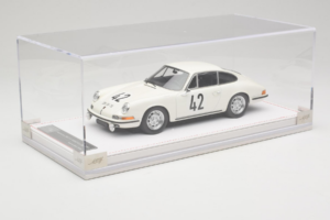 Porsche 911 S #42 R. Buchet / H. Linge Auguste Veuillet 24 Hours of Le Mans Class Winner 1967 IVY 1:18 REMC006 Hars — afbeelding 2 van 6