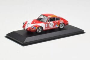 Porsche 911 S #82 Team Kremer Racing 1000km ADAC Neuhaus Class Winner 1971 Minichamps 1:43 400716882 Metaal — afbeelding 2 van 4