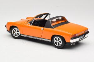 Porsche 914/6 Oranje Revell 1:18 08864 Metaal — afbeelding 7 van 8