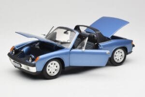 Porsche 914 Blauw Revell 1:18 08975 Metaal — afbeelding 2 van 8