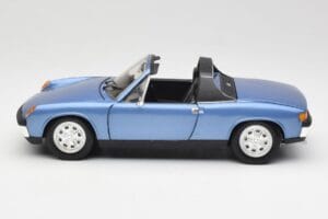 Porsche 914 Blauw Revell 1:18 08975 Metaal — afbeelding 4 van 8