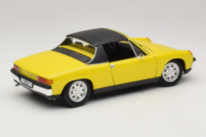 Porsche 914 Geel Revell 1:18 8976 Metaal — afbeelding 3 van 8