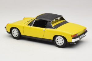 Porsche 914 Geel Revell 1:18 8976 Metaal — afbeelding 7 van 8
