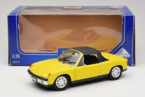 Porsche 914 Geel Revell 1:18 8976 Metaal — afbeelding 8 van 8