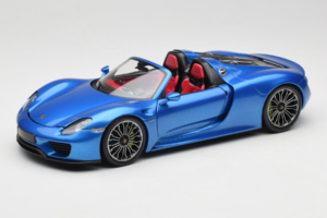 Porsche 918 Spyder Blue Metallic Minichamps 1:18 110062432 Metaal