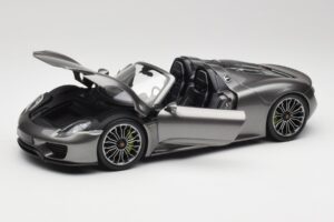Porsche 918 Spyder Liquid Metal Zilver Minichamps 1:18 110062430 Metaal — afbeelding 2 van 8