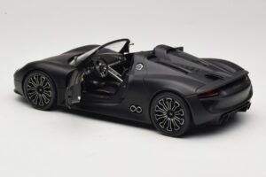 Porsche 918 Spyder Matte Black Minichamps 1:18 110060031 Metaal — afbeelding 5 van 8