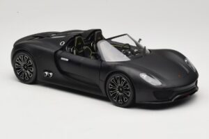 Porsche 918 Spyder Matte Black Minichamps 1:18 110060031 Metaal — afbeelding 6 van 8