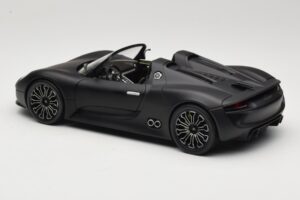 Porsche 918 Spyder Matte Black Minichamps 1:18 110060031 Metaal — afbeelding 7 van 8